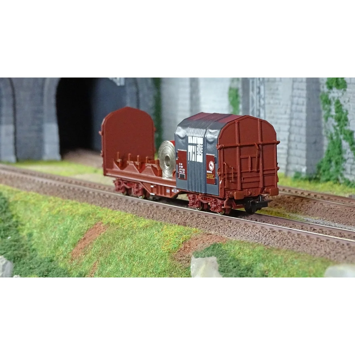 Piko 97132 Shimmers 723 flat wagon, SNCF