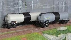 Piko 97306 Set of 2 bogie tank wagons, SNCF, Millet - Total