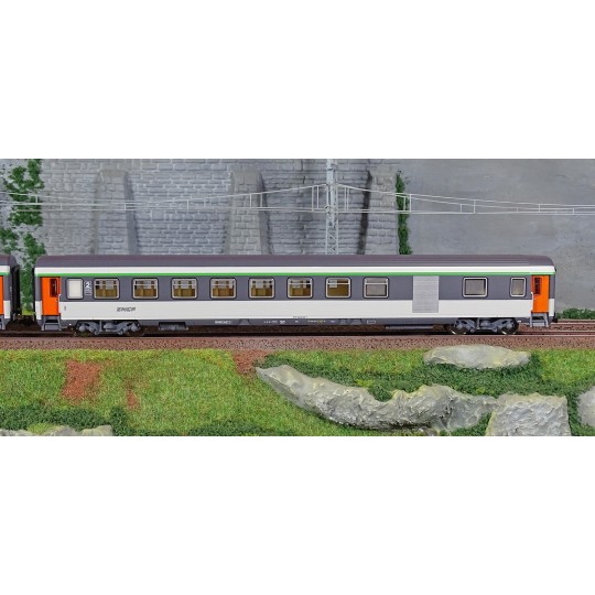 Piko_97310-Piko 97310 Set of 2 Corail VU passenger cars, 2nd class, SNCF