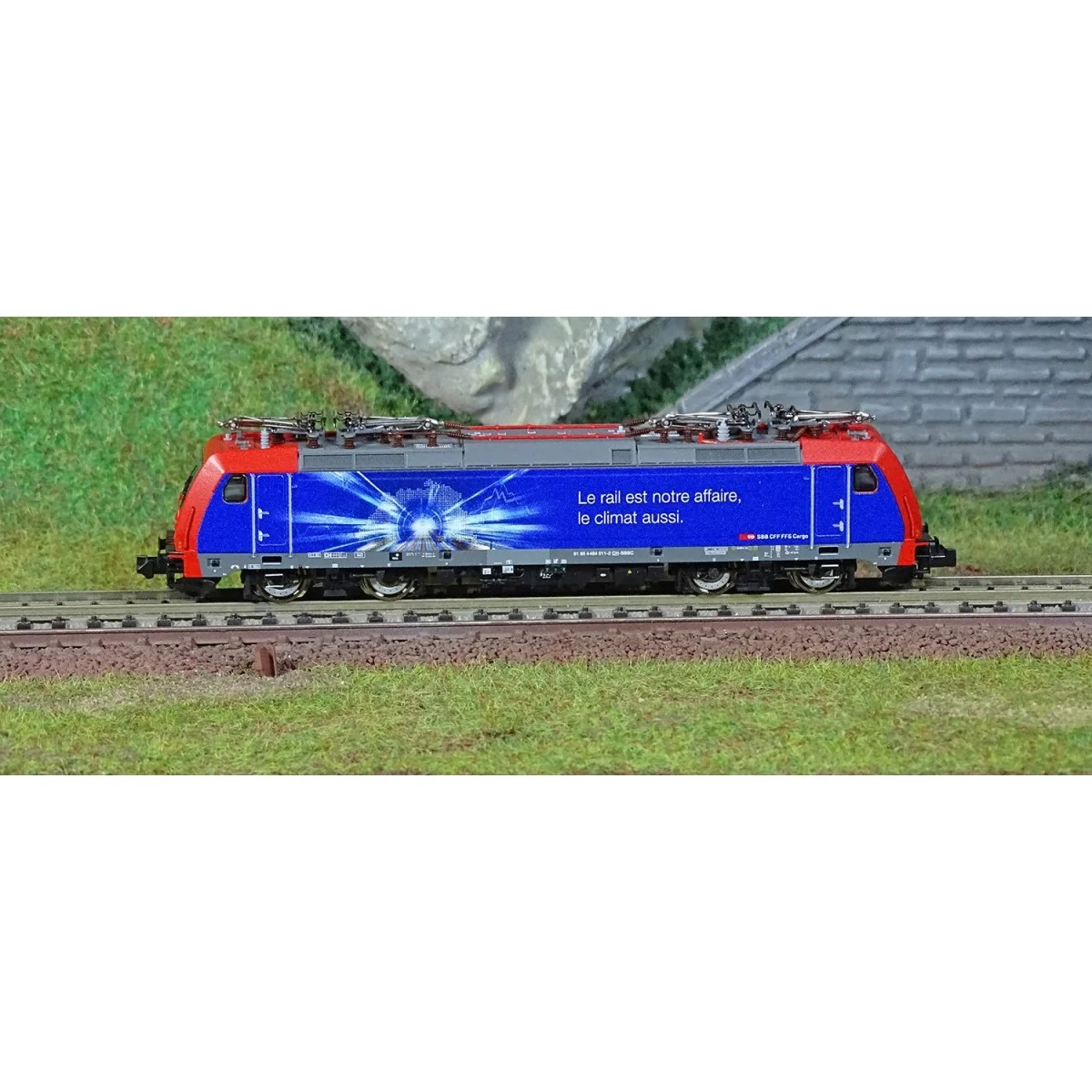 Fleischmann 738811 Electric locomotive 484 011-2, SBB Cargo, N scale Fleischmann 738811 Electric locomotive 484 011-2, SBB Cargo, N scale