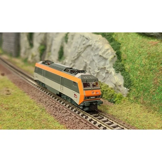 Fleischmann 7560002 Locomotive électrique BB 426230, SNCF, échelle N Fleischmann Fle_7560002 - 3 Fle_7560002-Fleischmann 7560002 Locomotive électrique BB 426230, SNCF, échelle N
