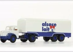 Sai 2556 Berliet TLR 8 panel van semi-trailer truck, Alsace Lait - ...