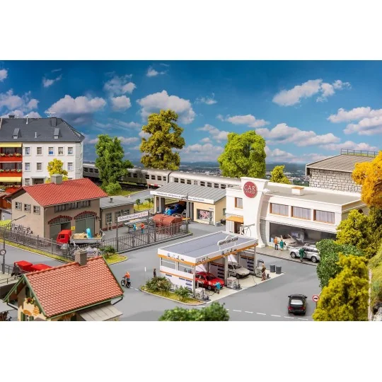 Faller_190086-Maquette, Coffret promotionnel Parc industriel automobile - Faller 190086