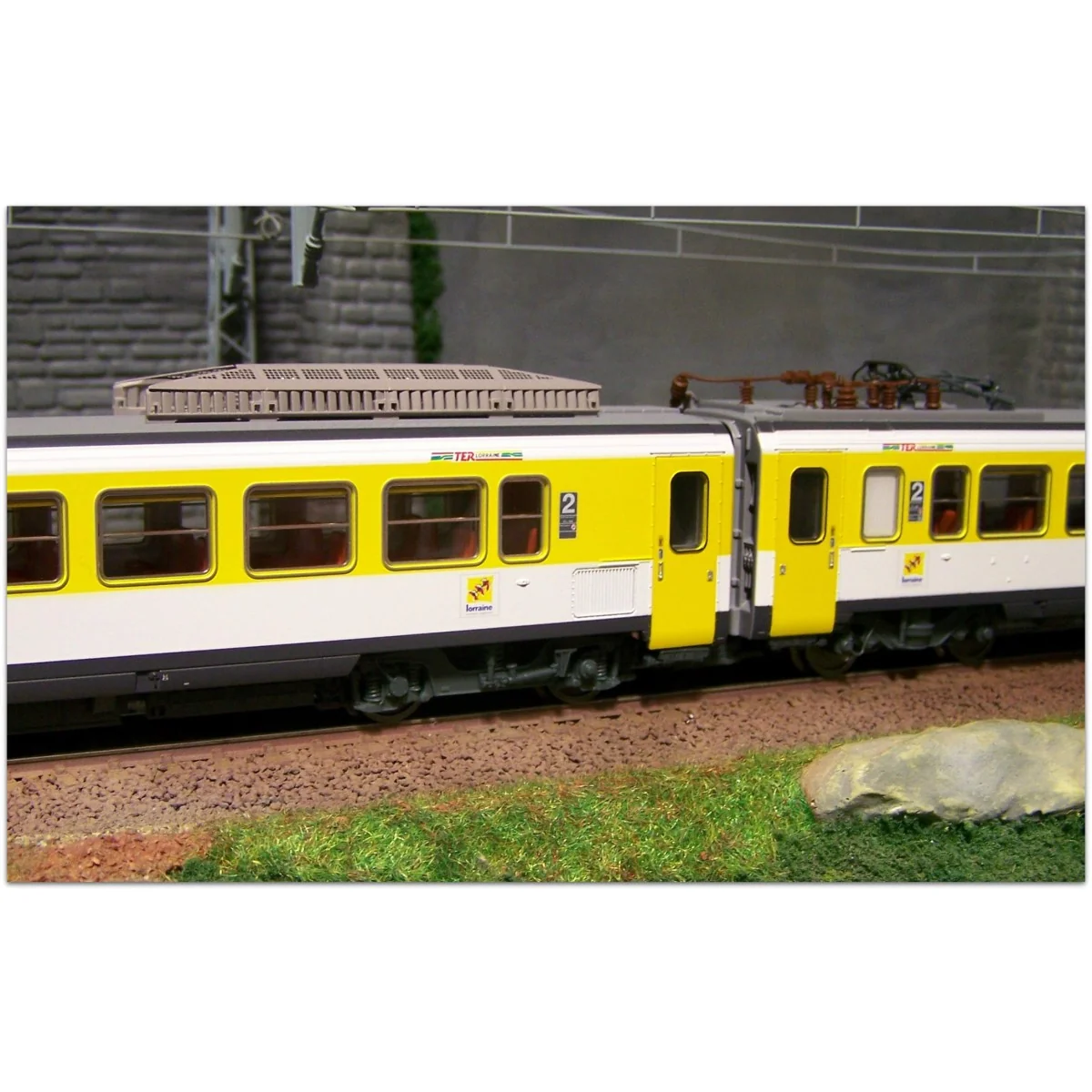 Piko 96411 SNCF Z 2 electric railcar, Z-11518, TER Lorraine livery,... Piko 96411 SNCF Z 2 electric railcar, Z-11518, TER Lorraine livery,...
