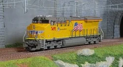 Trix 25440 Locomotive diesel type GE ES44AC 7495, Union Pacific Railroad, digitale sonore Trix Trix_25440 - 1