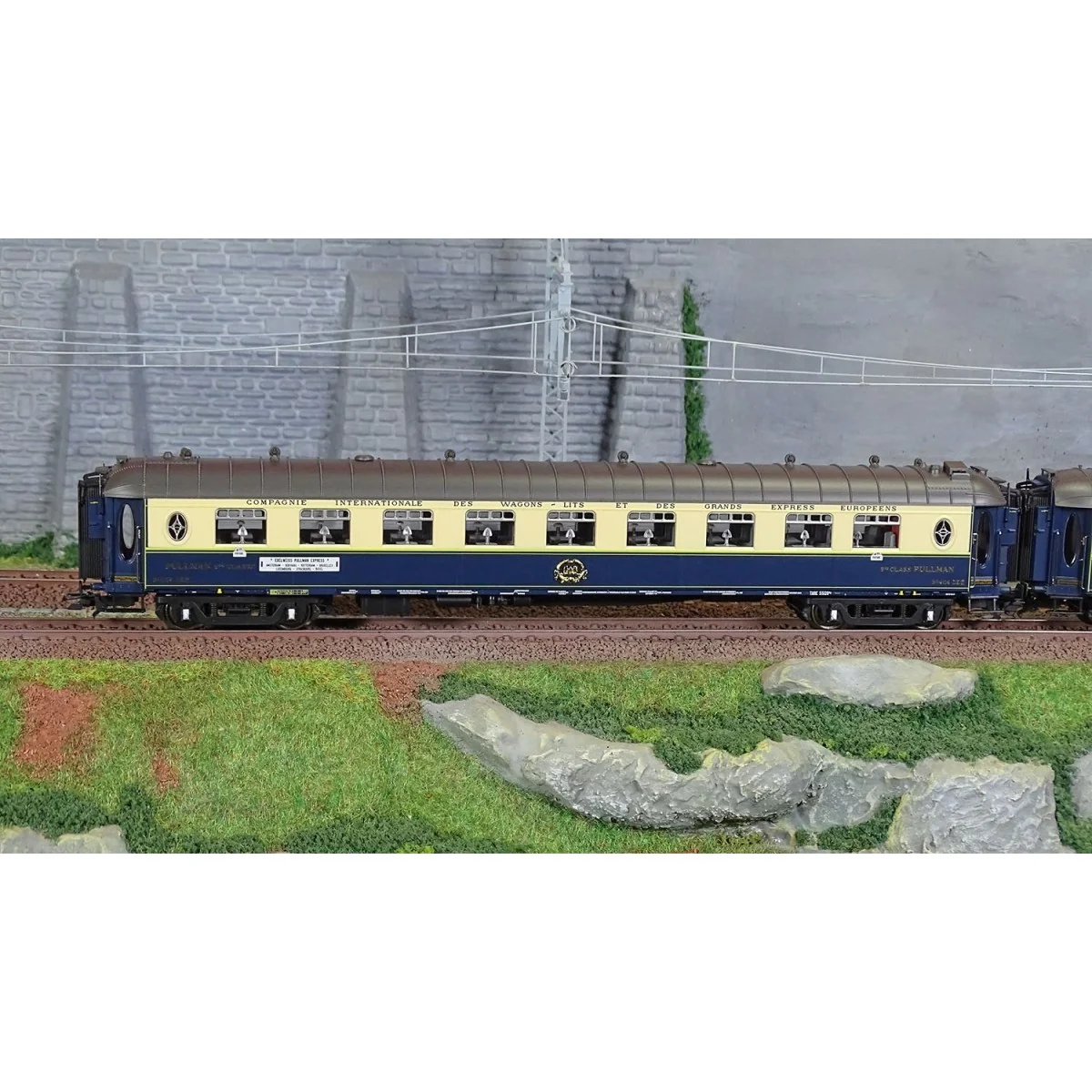 Trix 26470 Set of 6 Pullman "Edelweiss" cars, CIWL - Trix_26470