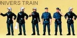 Preiser 10232 Figures, French firefighters, modern helmet - Preiser...