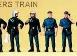 Preiser 10232 Figures, French firefighters, modern helmet