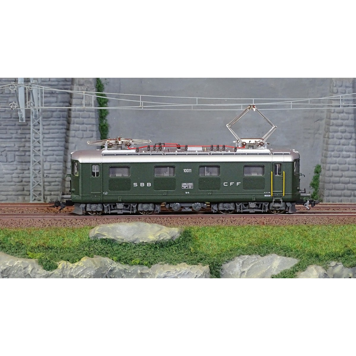 Trix 25423 Re 4/4 electric locomotive, SBB, digital sound - Trix_25423