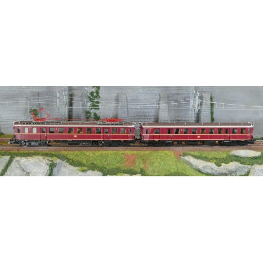 Trix_25853-Trix 25853 ET 85 electric railcar with ES 85 driving trailer, DB, digital sound