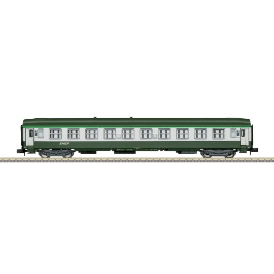 Trix_18466-MiniTrix 18466 SNCF B10 Intercity Coach, N scale