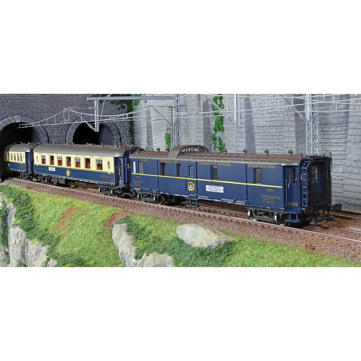 Marklin 42470 Set de 6 voitures Pullman "Edelweiss", CIWL Marklin Marklin_42470 - 8 Marklin 42470 Set de 6 voitures Pullman "Edelweiss", CIWL Marklin Marklin_42470 - 8