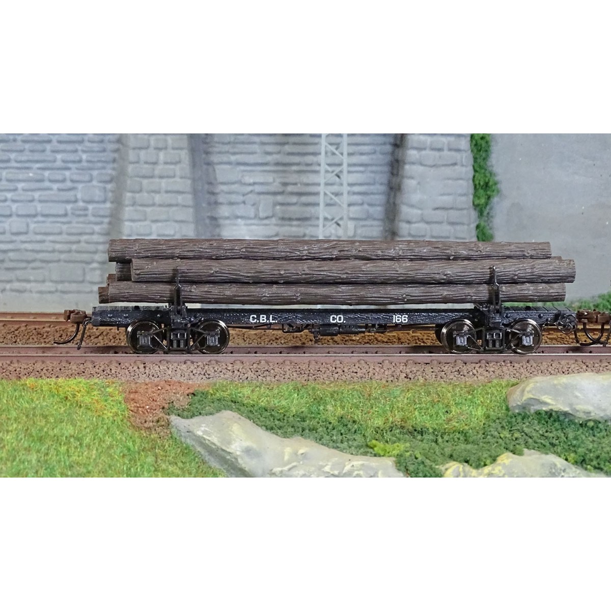 Rivarossi HR6629 Set of 2 log wagons, Coos Bay Lumber Co., Nos. 166...