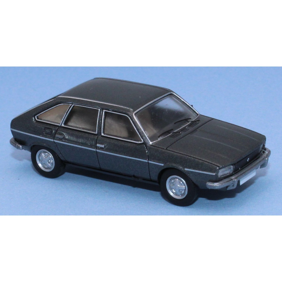 SAI 7200 Renault 20 car, metallic grey - Sai_7200