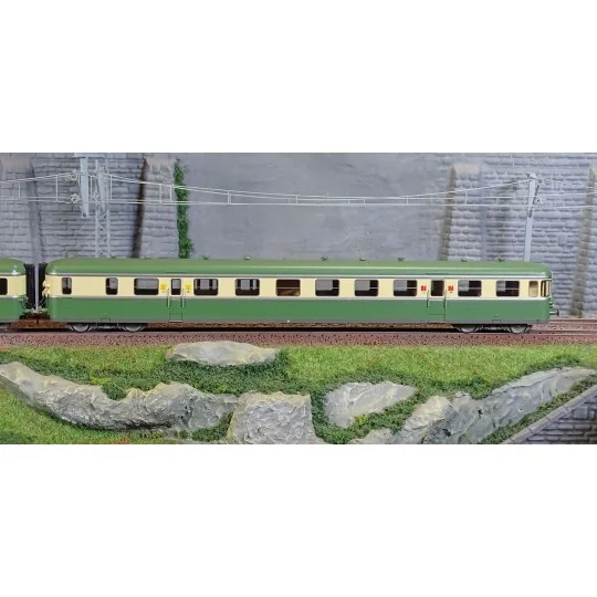 Jouef HJ2419 Autorail diesel RGP 2 X 2716 + remorque XR 7719, SNCF, vert/beige avec déflecteurs de fumée Jouef HJ2419 - 3 HJ2419-Jouef HJ2419 Autorail diesel RGP 2 X 2716 + remorque XR 7719, SNCF, vert/beige avec déflecteurs de fumée