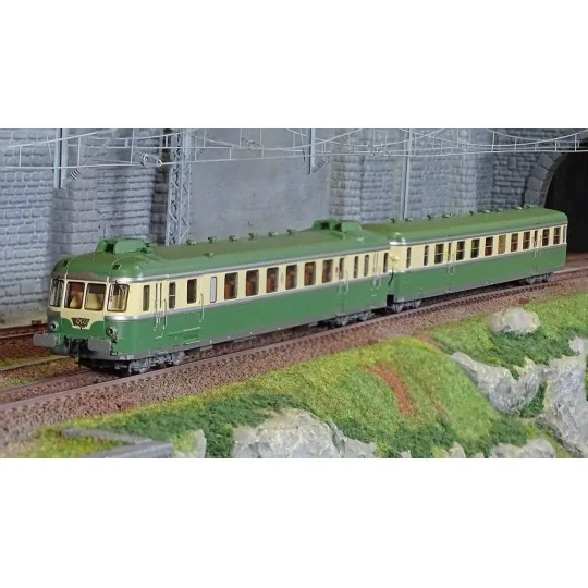 Jouef HJ2429 Autorail diesel RGP 2 X 2719 + remorque XRAB 7708, SNCF, vert/beige avec déflecteurs de fumée Jouef HJ2429 - 1 HJ2429-Jouef HJ2429 Autorail diesel RGP 2 X 2719 + remorque XRAB 7708, SNCF, vert/beige avec déflecteurs de fumée