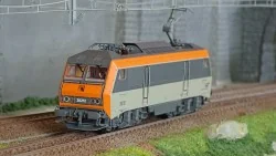Jouef HJ2443 Locomotive électrique BB 26212, SNCF, livrée grise/orange, logo Casquette Jouef HJ2443 - 1